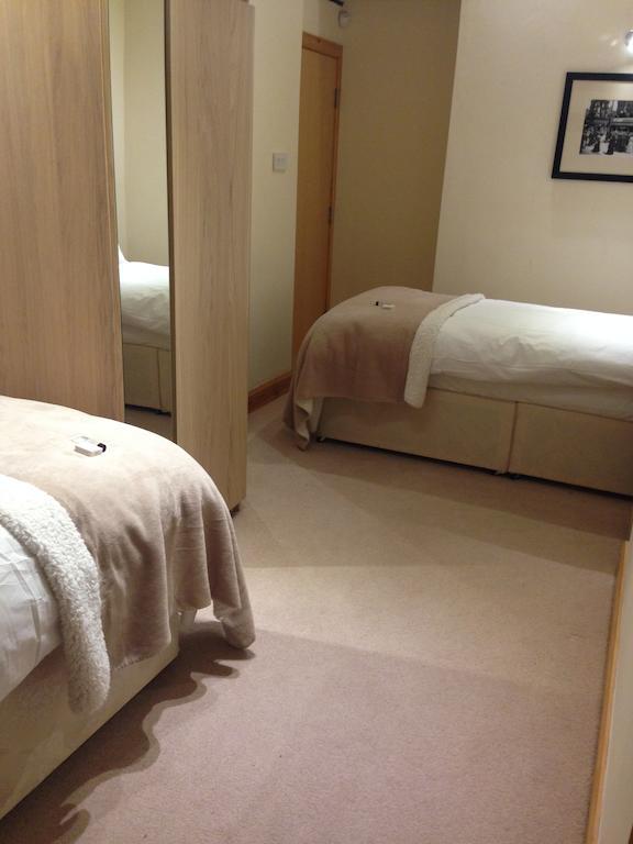 Lower Turks Head Hotel แมนเชสเตอร์ ภายนอก รูปภาพ